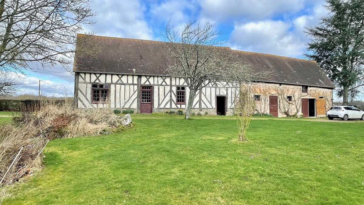 Maison à LES BAUX-DE-BRETEUIL