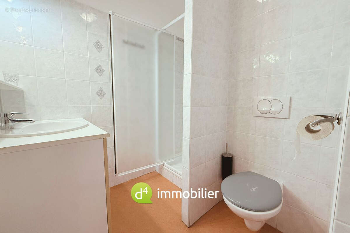 Appartement à CARNOUX-EN-PROVENCE