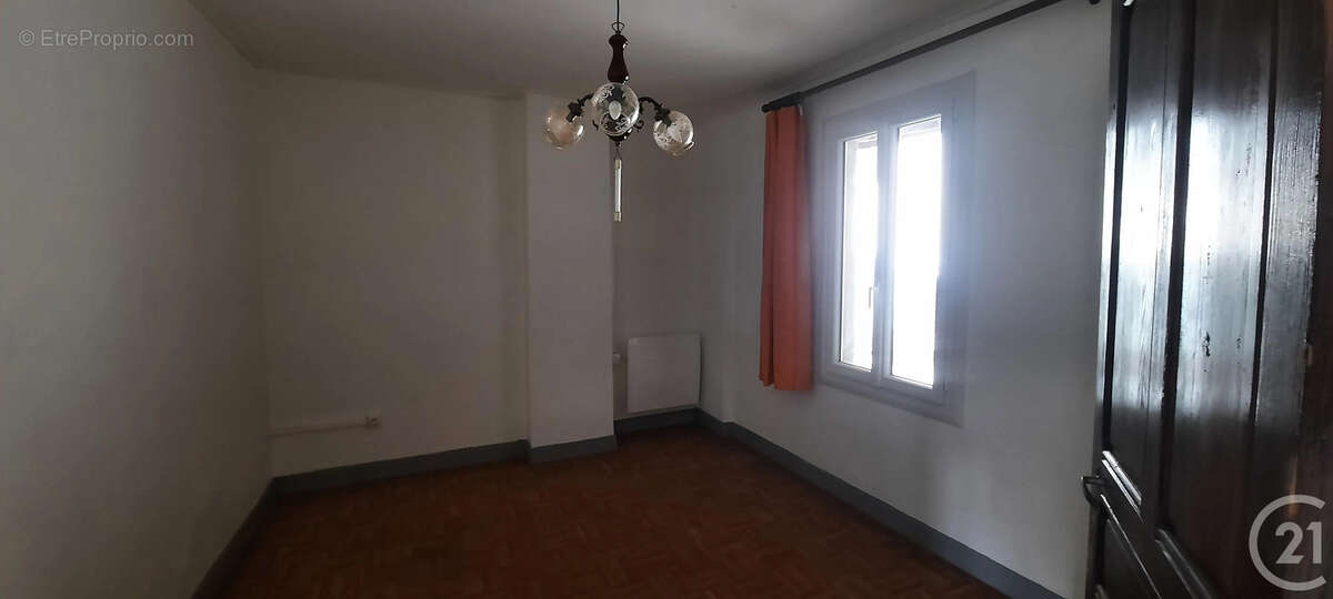 Maison à SAINTE-FLORINE
