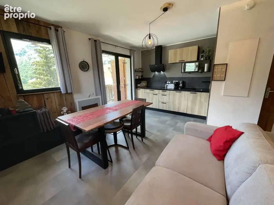 Appartement 24 m² à Saint-Jean-D'arves  - photo 2