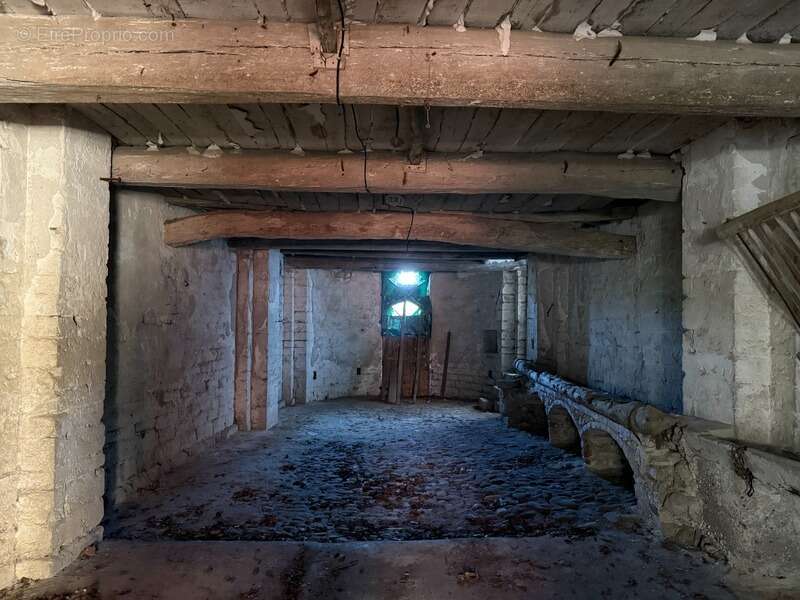 Maison à BOISSET-ET-GAUJAC