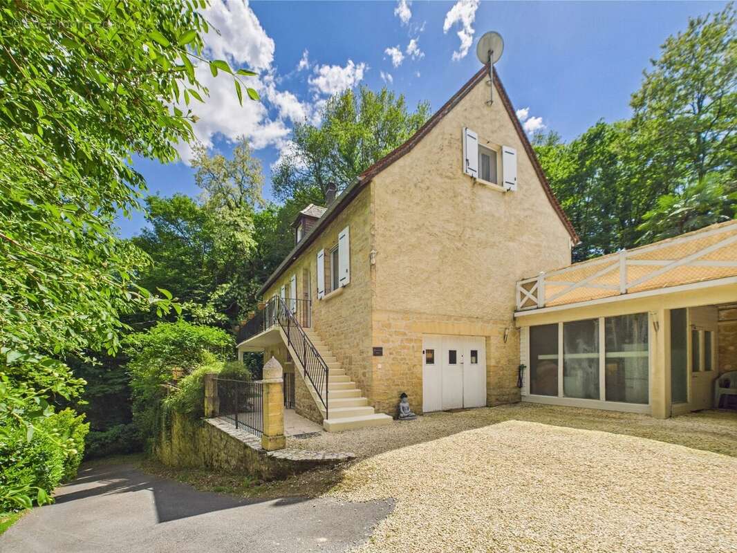 Maison à SARLAT-LA-CANEDA