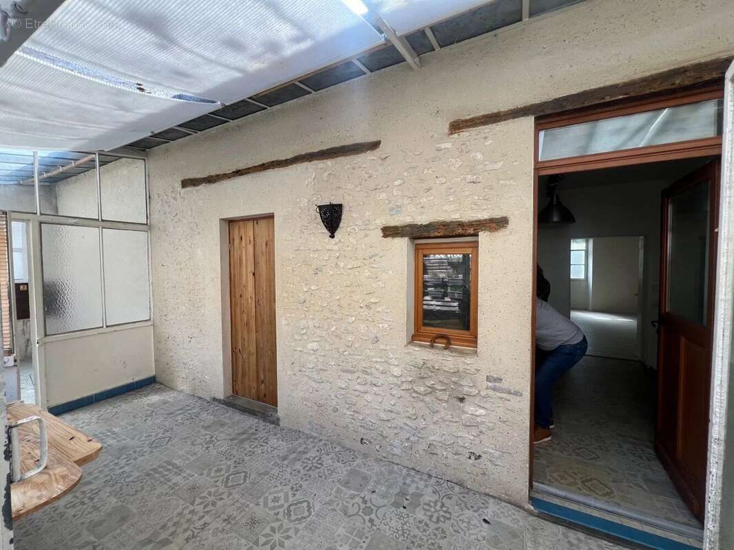 Appartement à HOUDAN