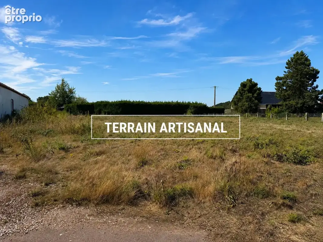 Terrain à PONT-L'EVEQUE