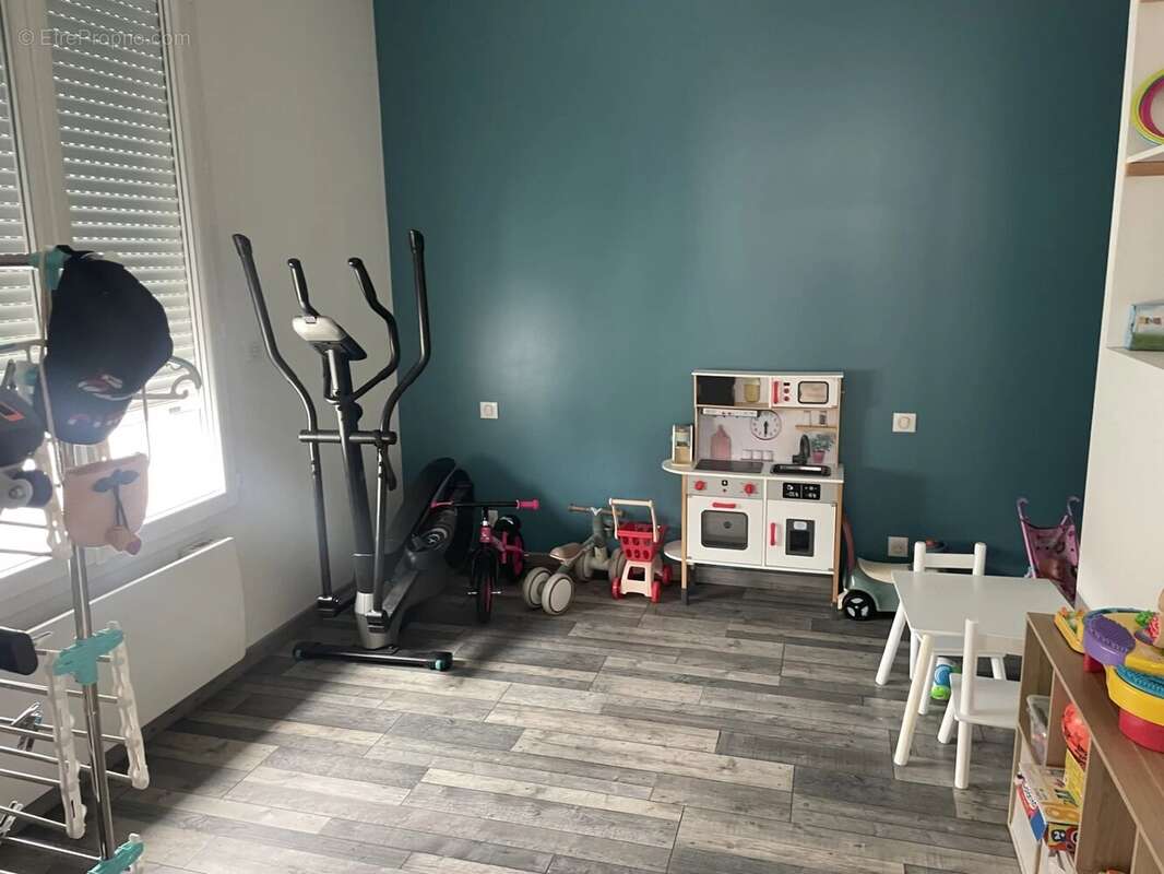 GRANDE MAISON sur un parc de 1500m2. - photo 8
