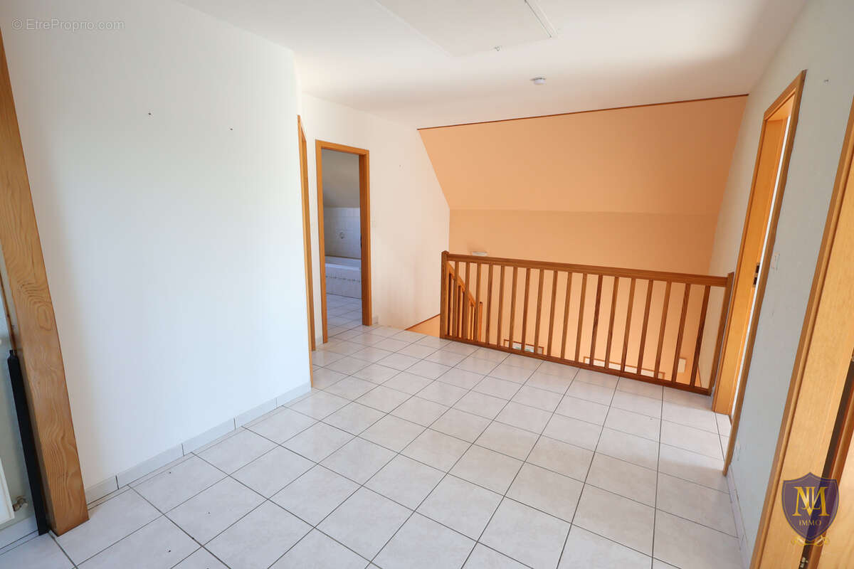 Knoeringue au calme belle maison 125m2 sur 7,61 ares - photo 6