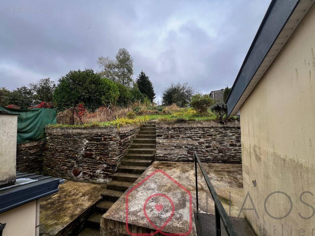 Maison à LES MAZURES