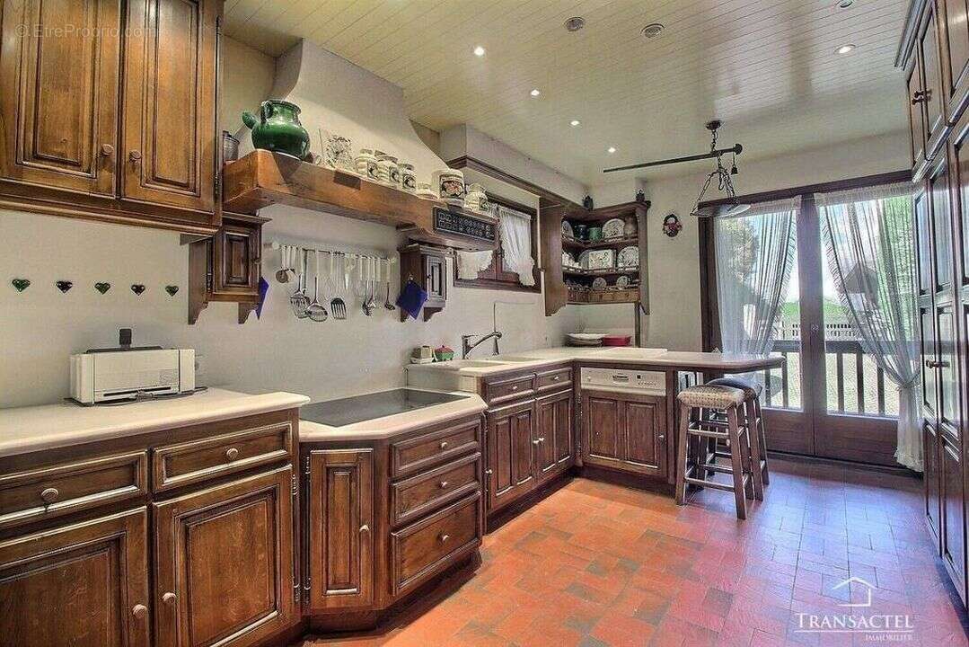 Maison à COMBLOUX
