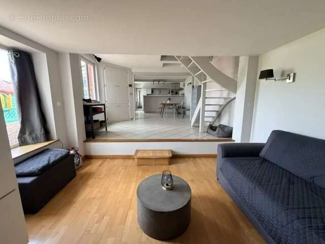 Maison à GRAVIGNY