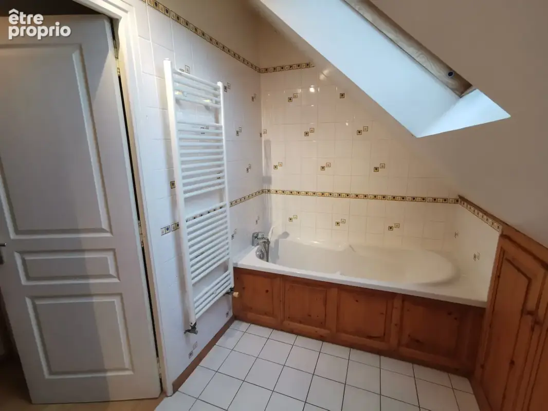 Maison ancienne 4 chambres avec jardin   Sully (14400) - photo 11