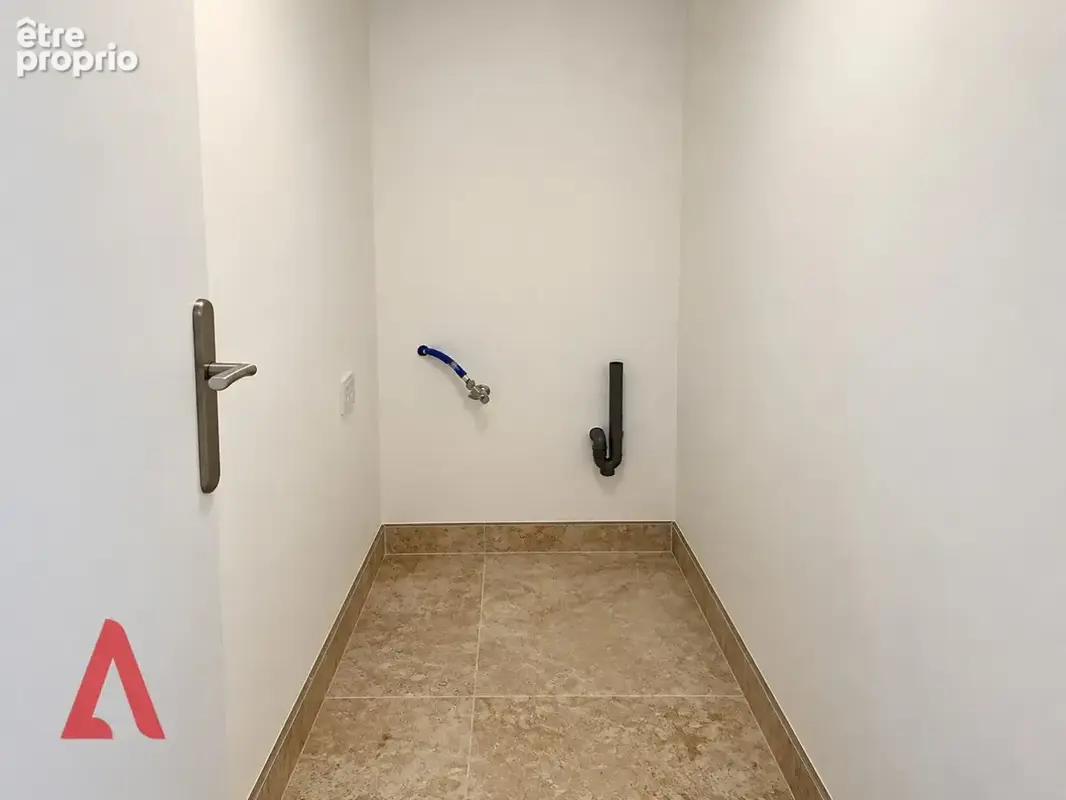 Charmant T3 appartement rénové avec 2 chambres, terrasse et garage au cur de Magalas - photo 12