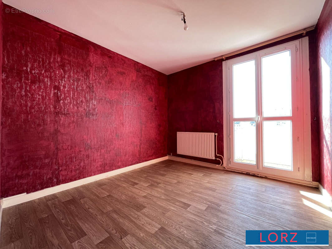 Appartement 4 pièces 96 m² à vendre à Bourges (18000) - photo 4