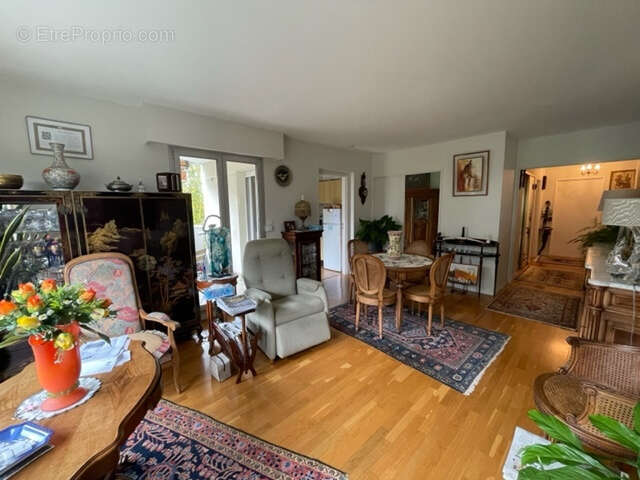 3 pièces 76 m2 Appartement 3 pièces à Nogent-sur-Marne 76m2 résidence Hespérides vente occupée - photo 5
