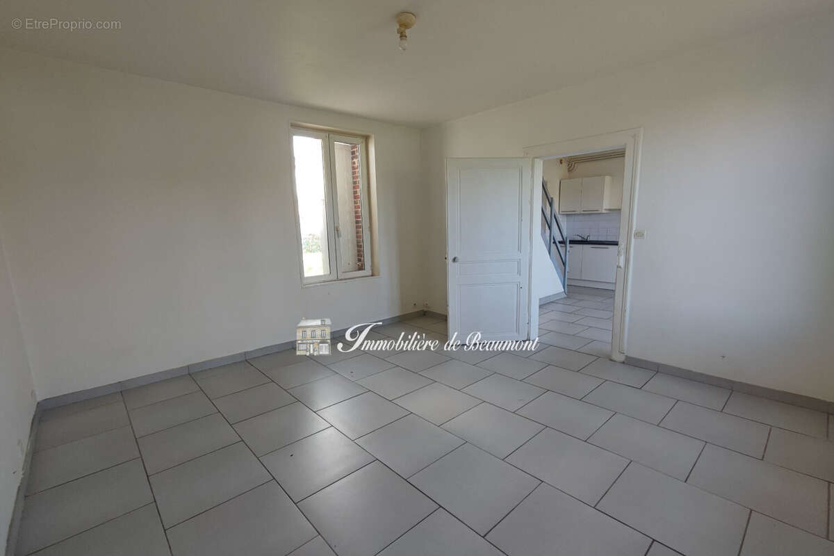 Maison à BEAUMONT-LE-ROGER