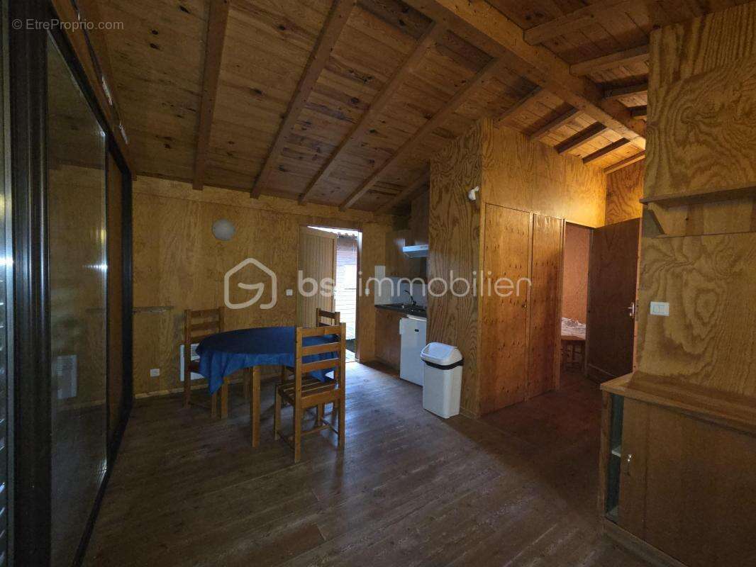 Terrain de loisirs, chalets - photo 8