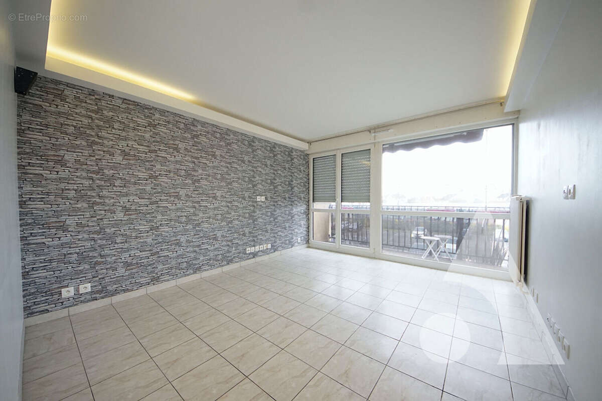 Appartement à RIS-ORANGIS