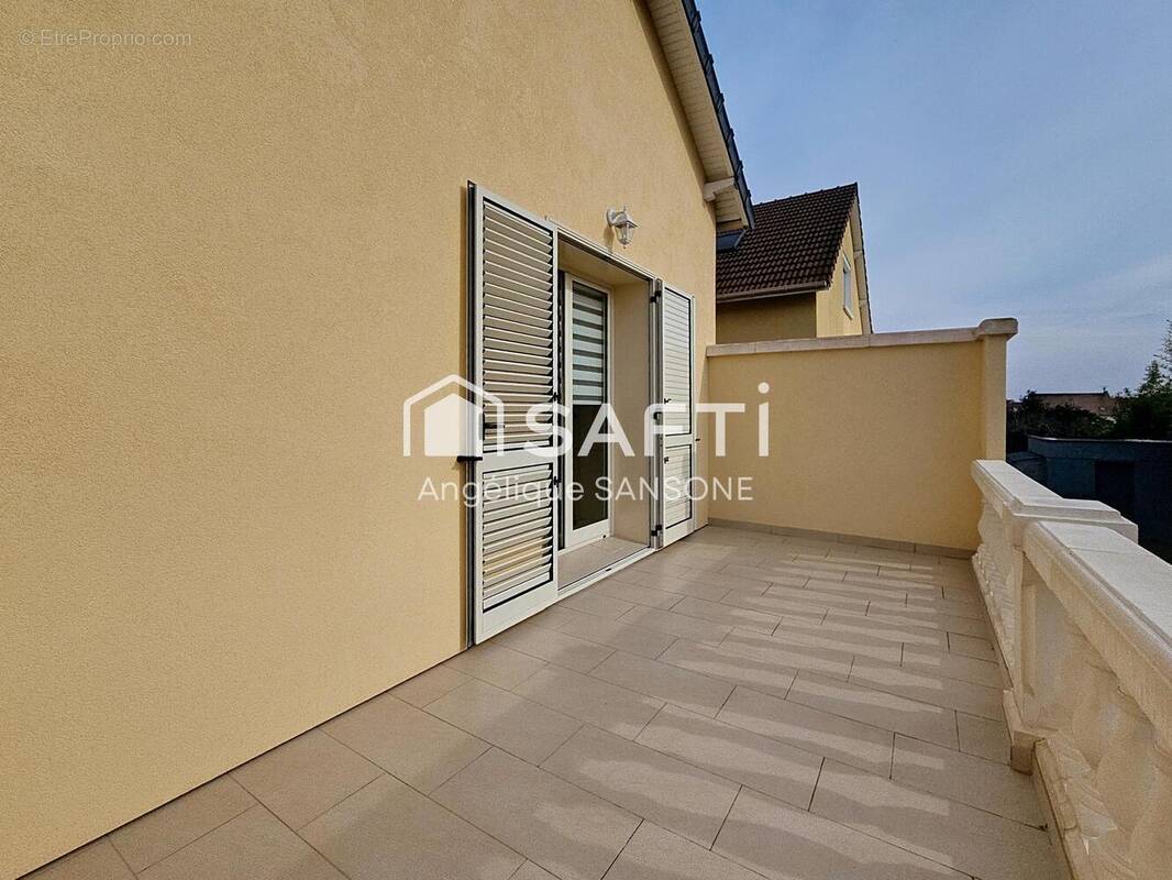 Photo 1 - Maison à MORANGIS