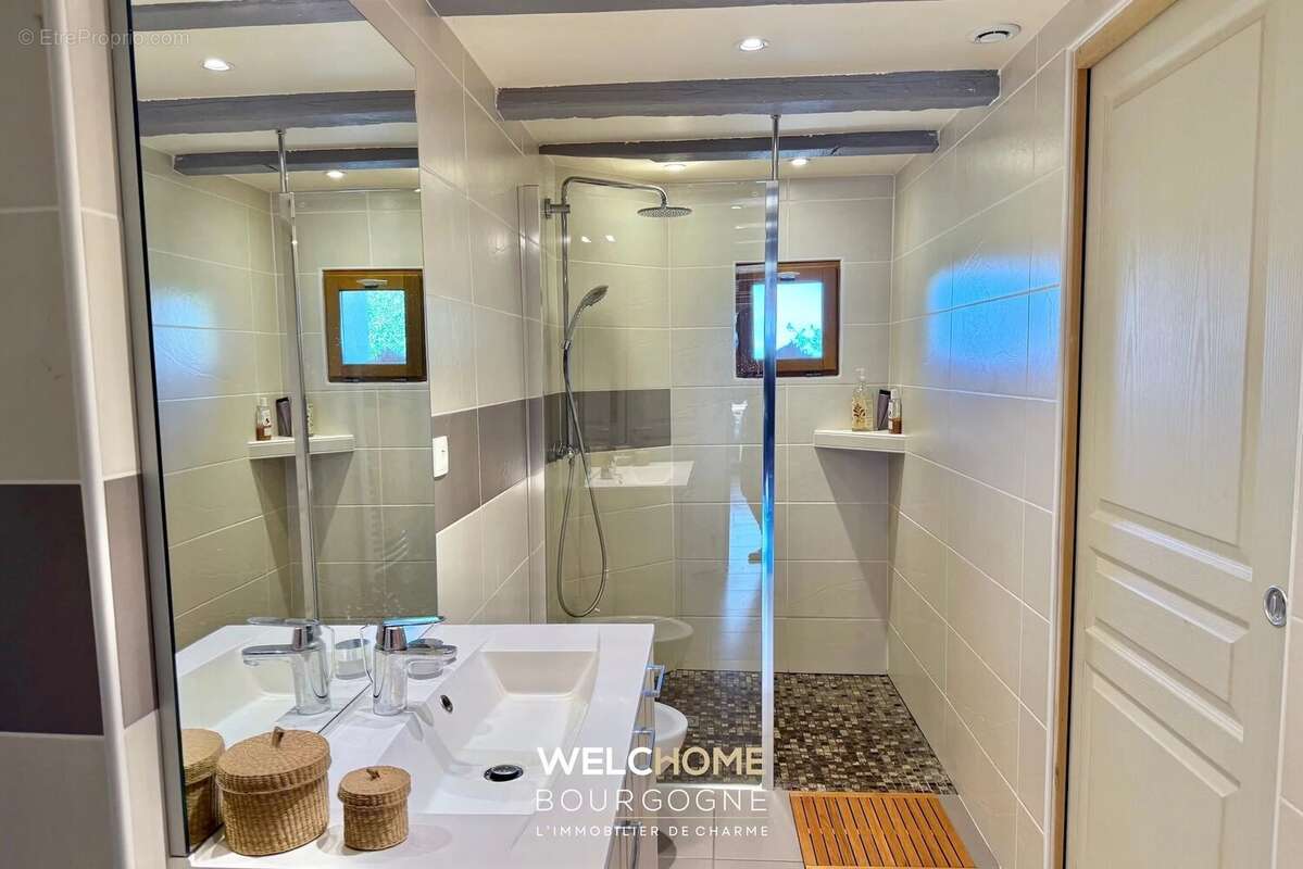 Maison à MONT-SAINT-VINCENT