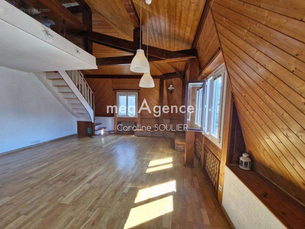 Appartement à EVIAN-LES-BAINS