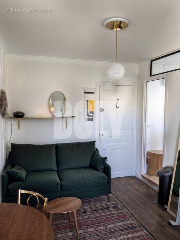 Appartement à PARIS-2E