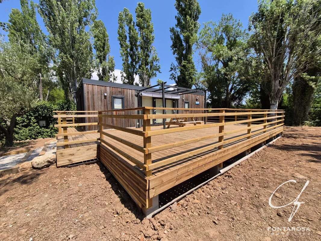 Maison à ROQUEBRUNE-SUR-ARGENS