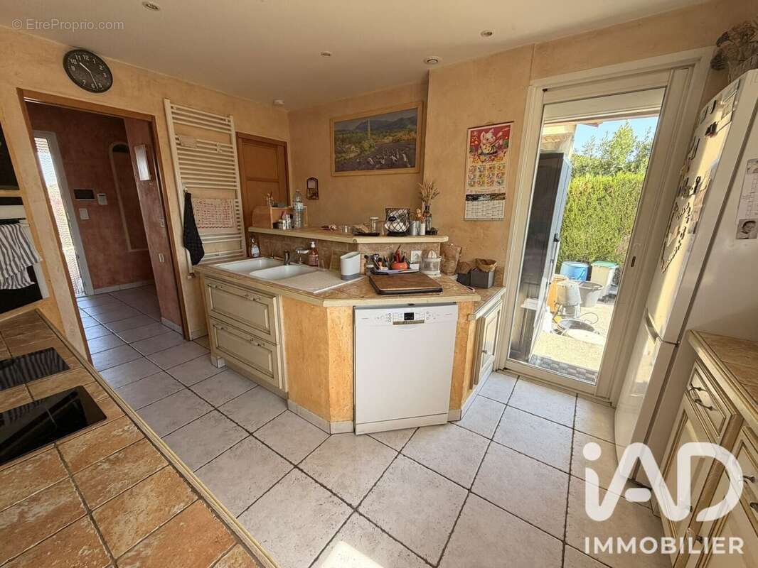 Maison 131 m² à Livron-Sur-Drome  - photo 8