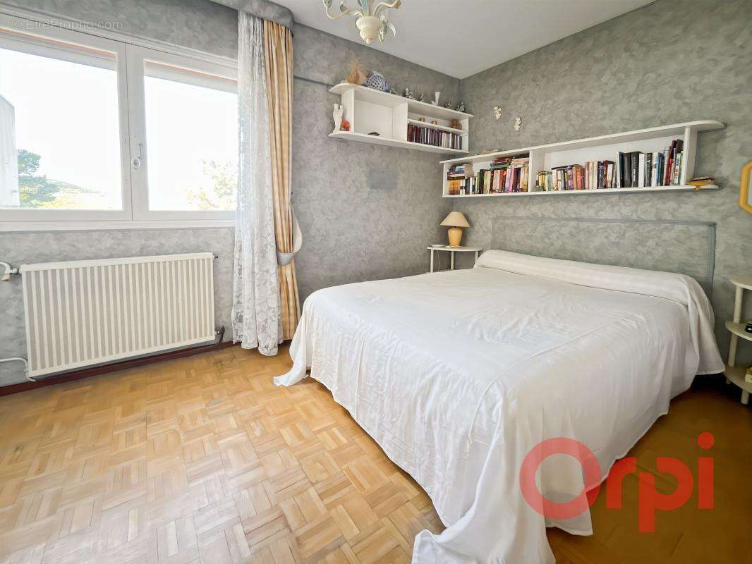 Appartement à CARRY-LE-ROUET