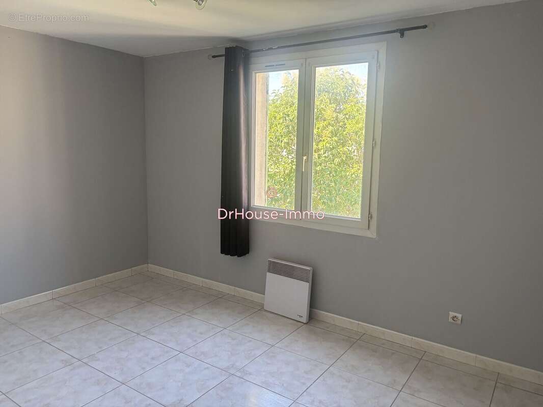 Maison 71 m² à Berre-L'etang  - photo 14