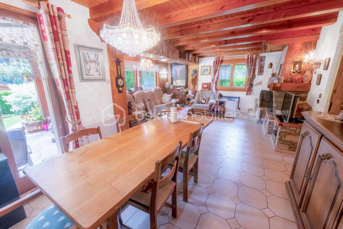 Vallée de chamonix - chalet avec jardin - 5 pièces, 4 chambres - calme, ensoleillé - vue mont-blanc - photo 4