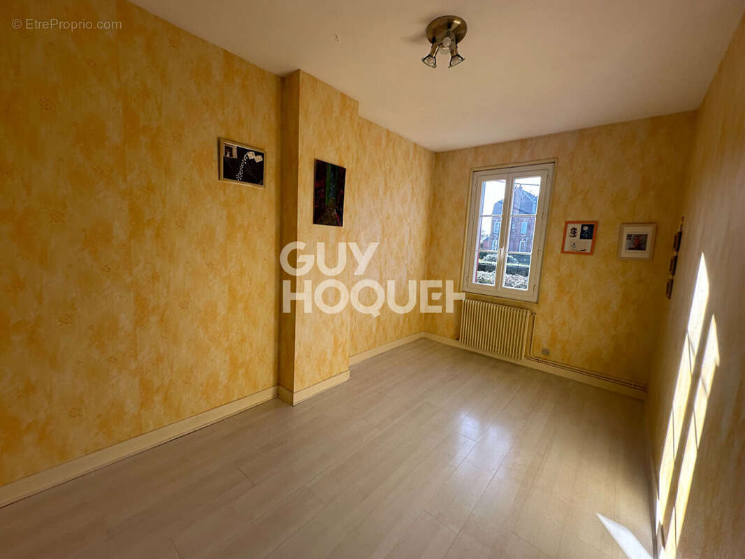 Maison à LE MESNIL-GUILLAUME