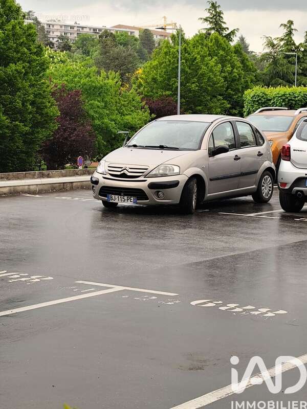 Photo 6 - Appartement à SAINT-ETIENNE
