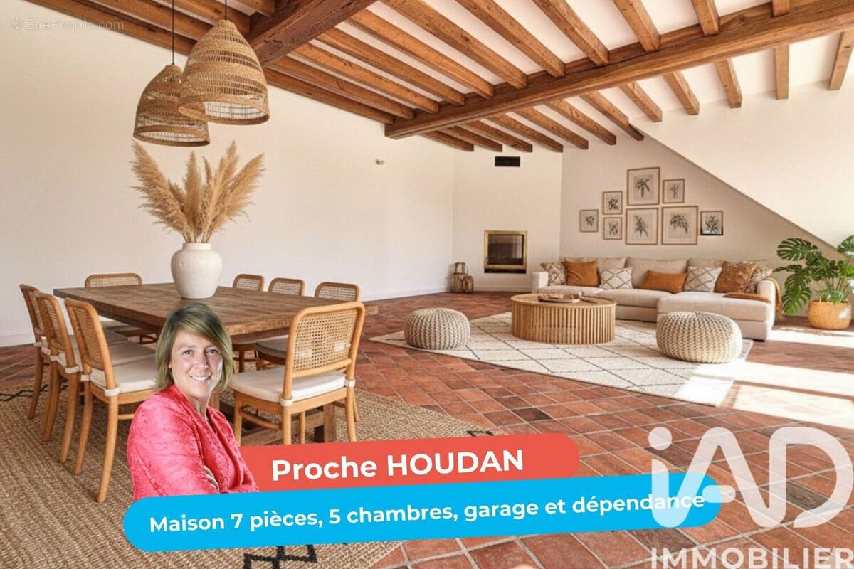 Photo 1 - Maison à HOUDAN