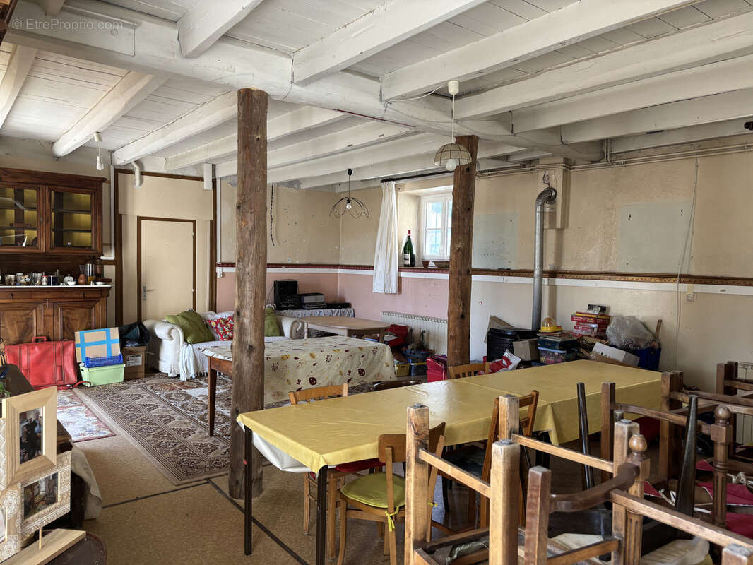 Ancienne école de village avec terrasse   Saint-Romain-d'Ay - photo 5