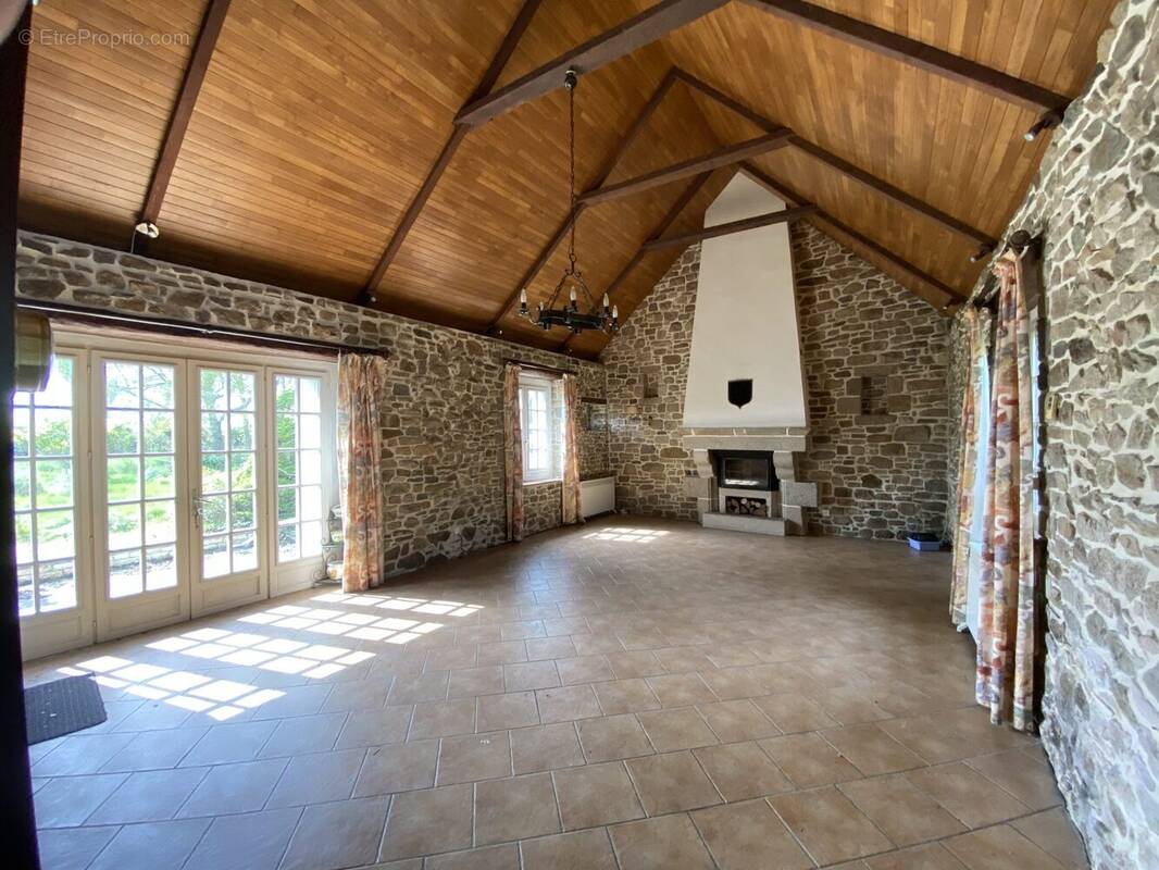 Maison à QUEMPER-GUEZENNEC