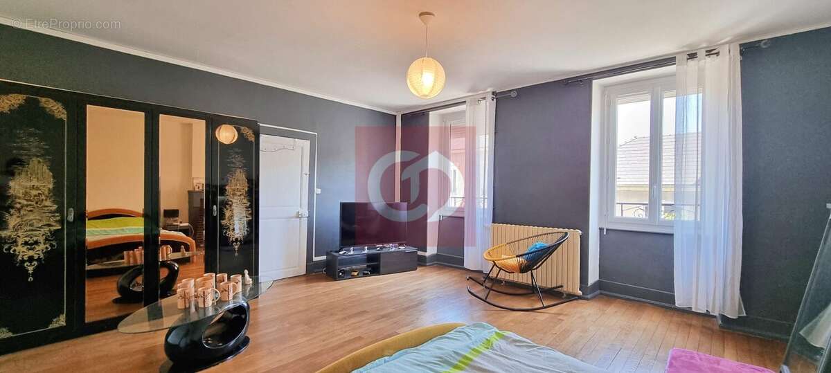 Maison 180 m² à La Guerche-Sur-L'aubois  - photo 8