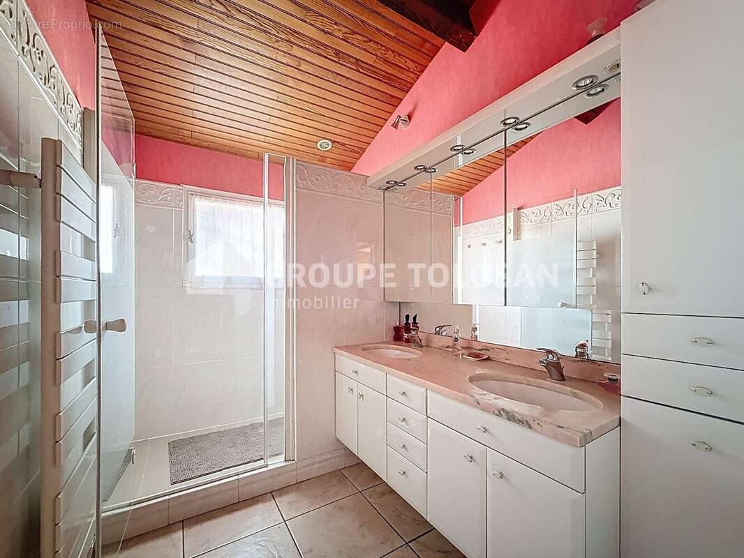 Maison à SAINT-ORENS-DE-GAMEVILLE