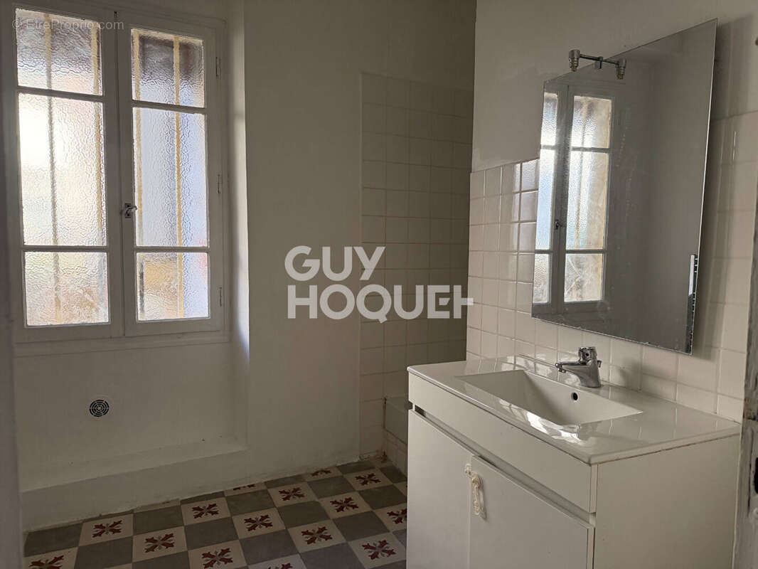 Maison à CAUMONT-SUR-DURANCE