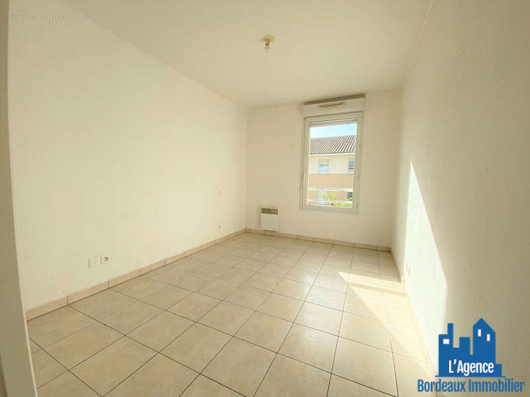 Appartement à BEGLES
