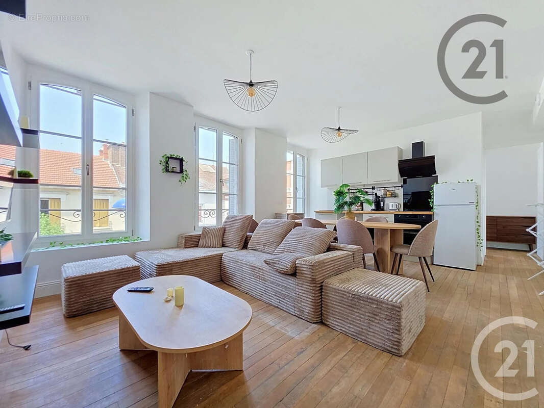Appartement 85 m² à Sainte-Savine  - photo 2
