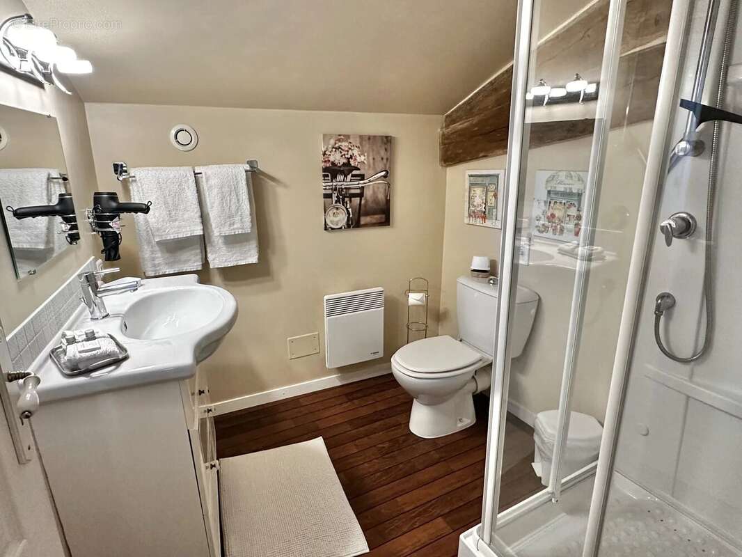 Maison à LA FORET-DE-TESSE