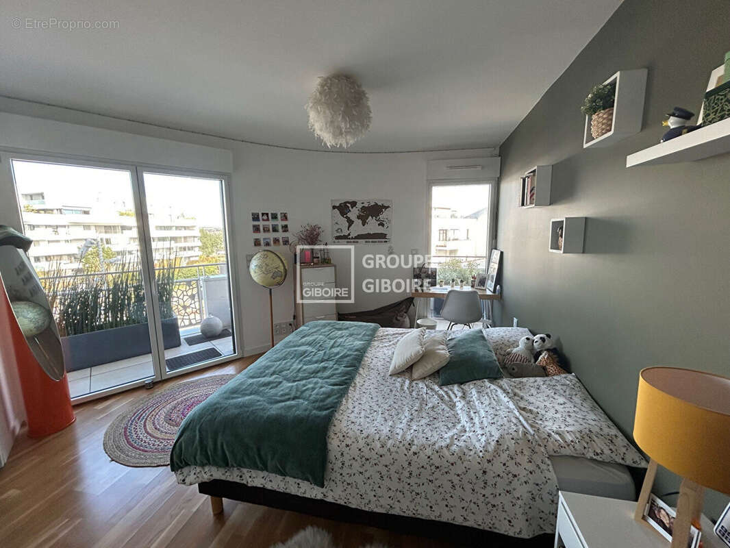 A vendre - agence giboire - appartement 4 pieces recent centre ville proche gare la baule - photo 8