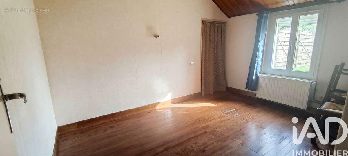 Maison 130 m² à Feux  - photo 6