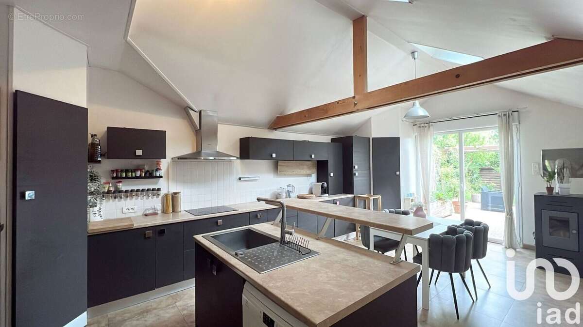 Photo 4 - Maison à MARLY-LA-VILLE