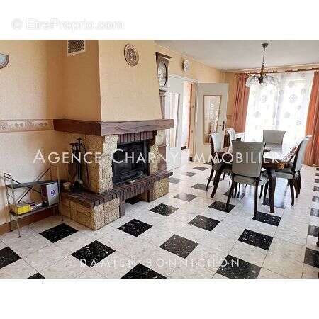 Maison à CHAMBEUGLE