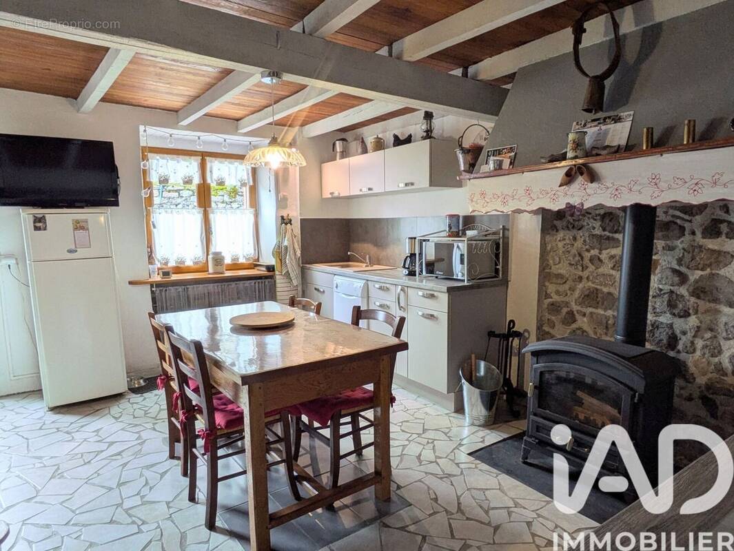Photo 1 - Maison à SENTENAC-D'OUST