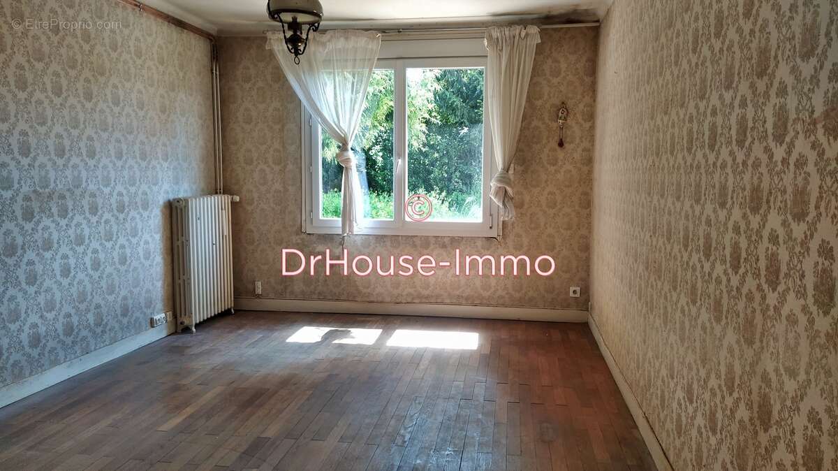 Maison à SAINT-FIACRE-SUR-MAINE