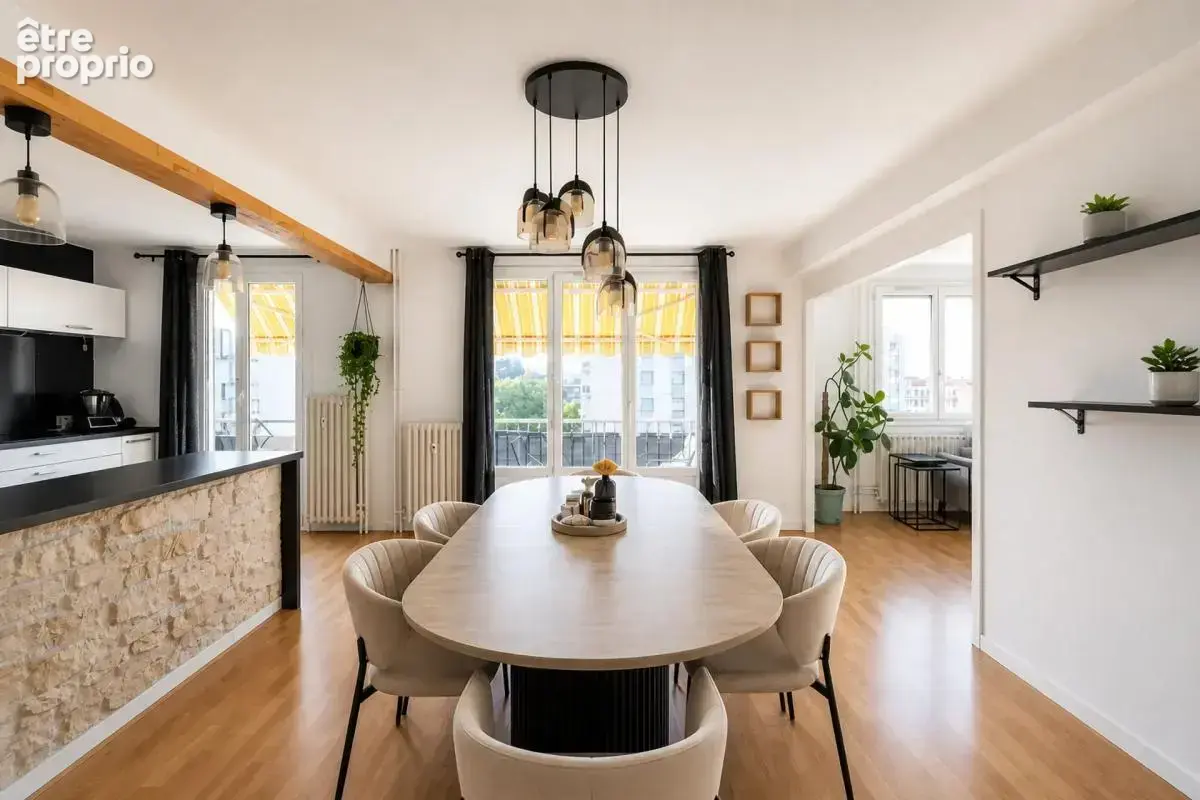 Appartement à BOURGOIN-JALLIEU