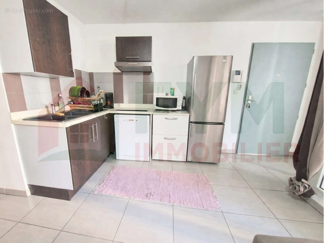 Appartement à SAINT-DENIS