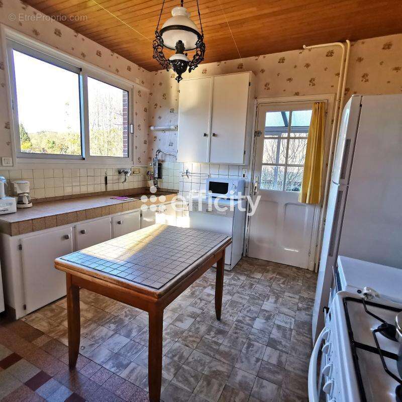Maison 157 m² à Longueville-Sur-Scie  - photo 8