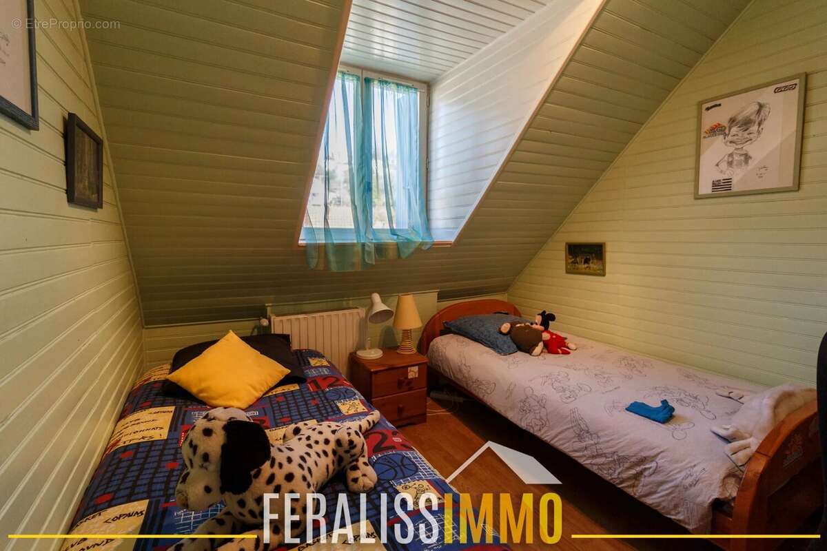 Maison à VAUX-SUR-SEINE